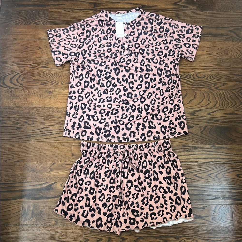 Ekouear Short Pajama Set Size Medium NWT